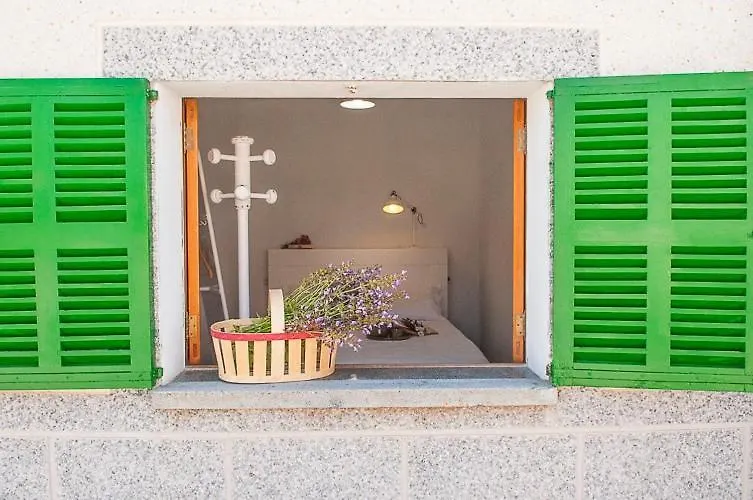 Mallorca Beach Home بورتو كريستو بيت للعطل